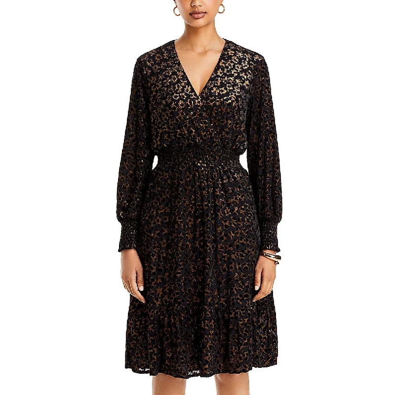 Flare dresses with front pockets for a casual look -T Tahari Womens Velvet Metallic Fit & Flare Dress Flare dresses with front pockets for a casual look -T Tahari Womens Velvet Metallic Fit & Flare Dress
