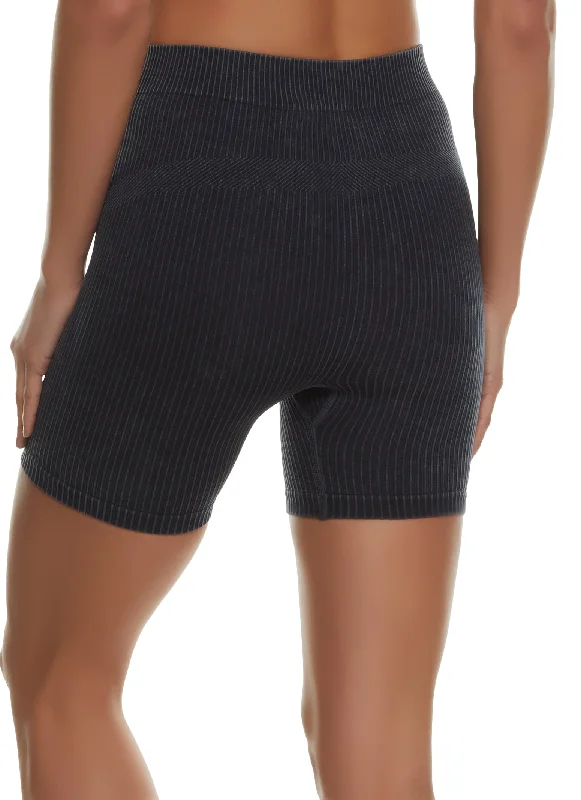 Seamless Ribbed Biker Shorts