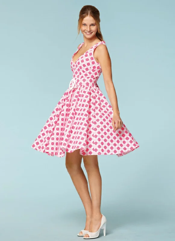 High-waisted mini dresses for a flattering fit -Burda 7556 Vintage 1950's Dress Pattern High-waisted mini dresses for a flattering fit -Burda 7556 Vintage 1950's Dress Pattern