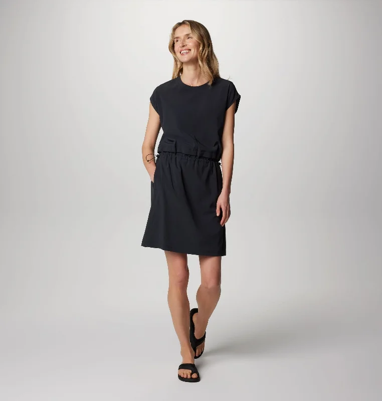 Dresses for women with slim figures -Women's Boundless Beauty Dress - Black