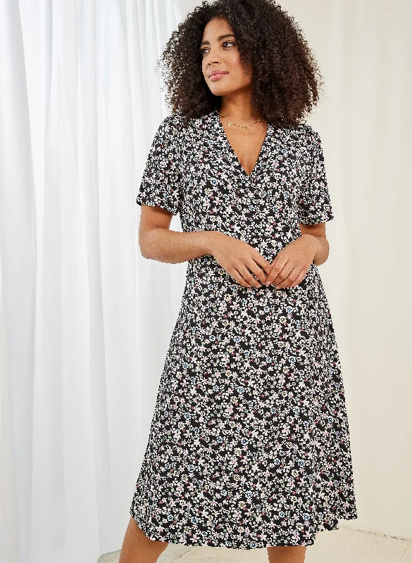 Shop trendy dresses for brunch dates -Ianthe Dress