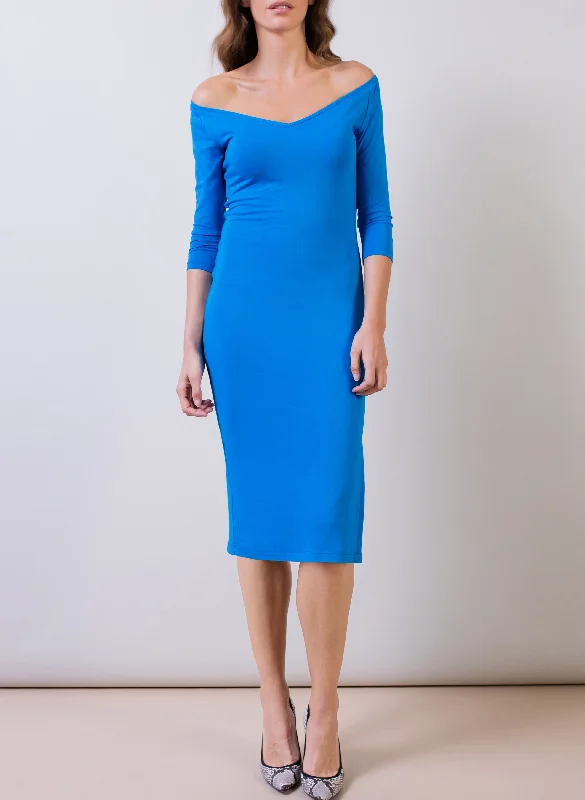 Chic dresses for women over 40 -Rycroft Dress