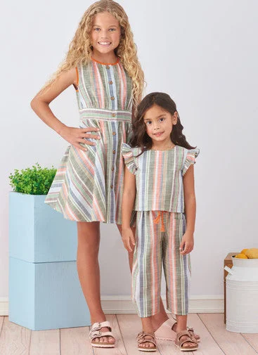 Best dresses for summer holidays -Simplicity Child/Teen Outfit S9761