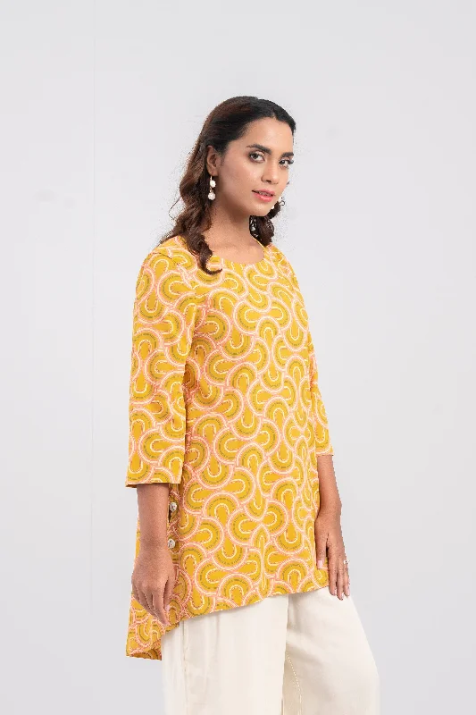 Chic dresses for women over 40 -Women's Ethnic Kurti