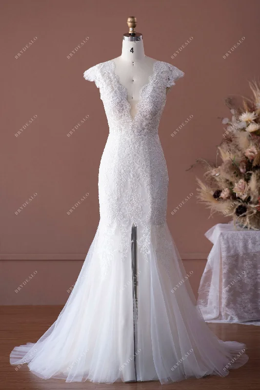 A-line flare dresses for a classic appearance -Scalloped Neckline Fit and Flare Wedding Dress A-line flare dresses for a classic appearance -Scalloped Neckline Fit and Flare Wedding Dress