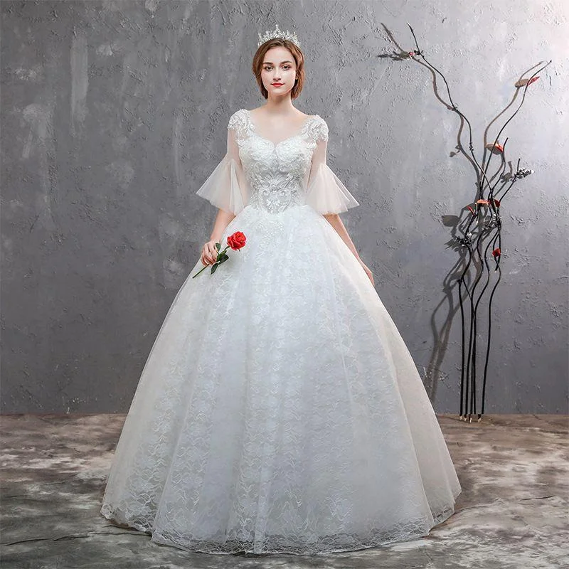 Flare dresses with side zippers for a sleek appearance -Dreamy Flare Sleeve Scoop Neck Defined Waist Adjustable Wedding Dress Flare dresses with side zippers for a sleek appearance -Dreamy Flare Sleeve Scoop Neck Defined Waist Adjustable Wedding Dress