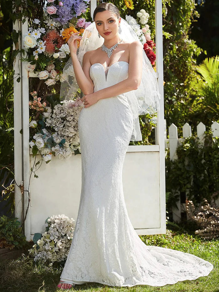 Flare dresses with velvet textures for a rich appearance -Elegant Strapless Lace Fit and Flare Causal Wedding Dress Flare dresses with velvet textures for a rich appearance -Elegant Strapless Lace Fit and Flare Causal Wedding Dress
