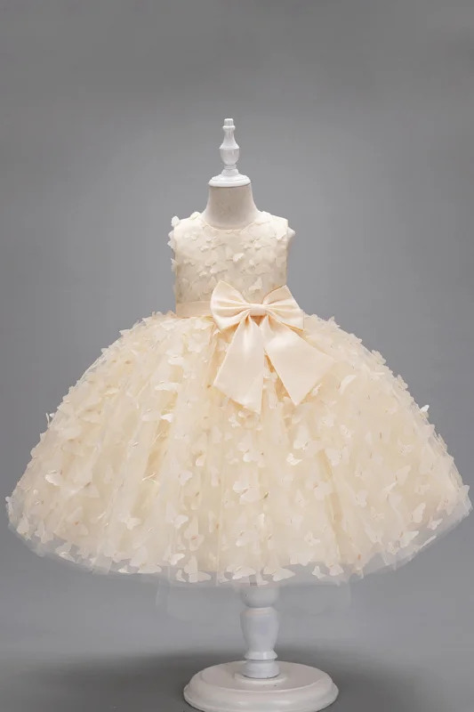 Flare dresses with pleated skirts for added texture -Champagne Princesse Papillon Tulle Robe de fille avec nœud Flare dresses with pleated skirts for added texture -Champagne Princesse Papillon Tulle Robe de fille avec nœud