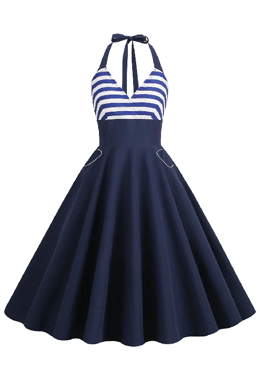Flare dresses with ruched bodices for a flattering fit -Halter Stripe Blue Swing Robe rétro avec poches Flare dresses with ruched bodices for a flattering fit -Halter Stripe Blue Swing Robe rétro avec poches