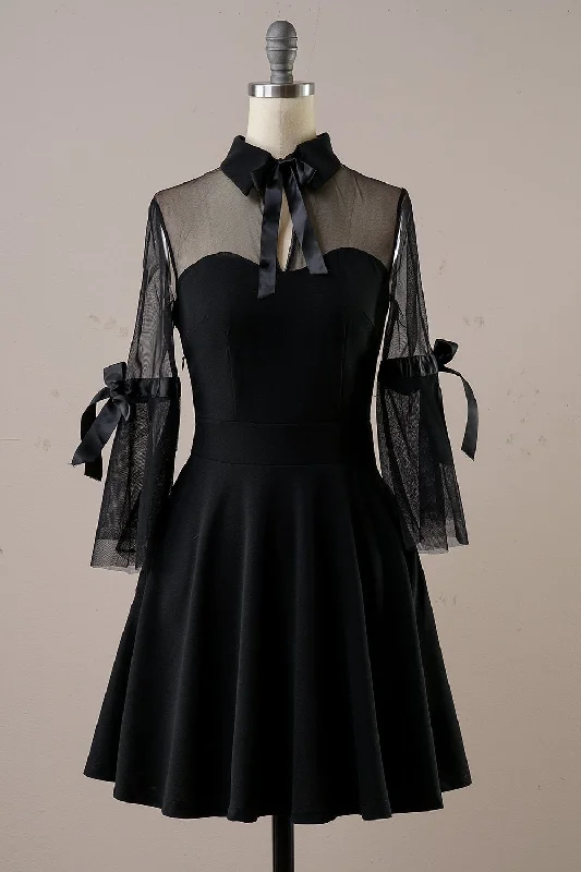 Flare dresses with satin finishes for a luxurious feel -Robe noire vintage d'Halloween Flare dresses with satin finishes for a luxurious feel -Robe noire vintage d'Halloween