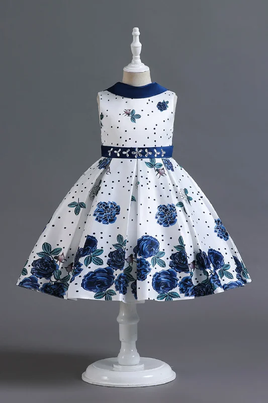 Flare dresses with buttoned cuffs for a refined touch -Une ligne Jewel Col Robe Fille Imprimée Bleue Flare dresses with buttoned cuffs for a refined touch -Une ligne Jewel Col Robe Fille Imprimée Bleue