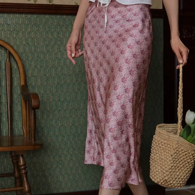 Nadeshiko-colored flower pattern French skirt