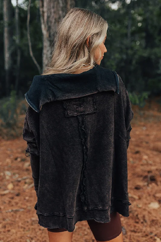 forest-memories-oversized-sweater-in-vintage-black