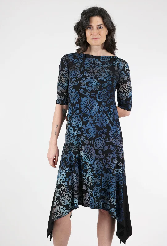 Elbow-Sleeve Bat Dress, Blues