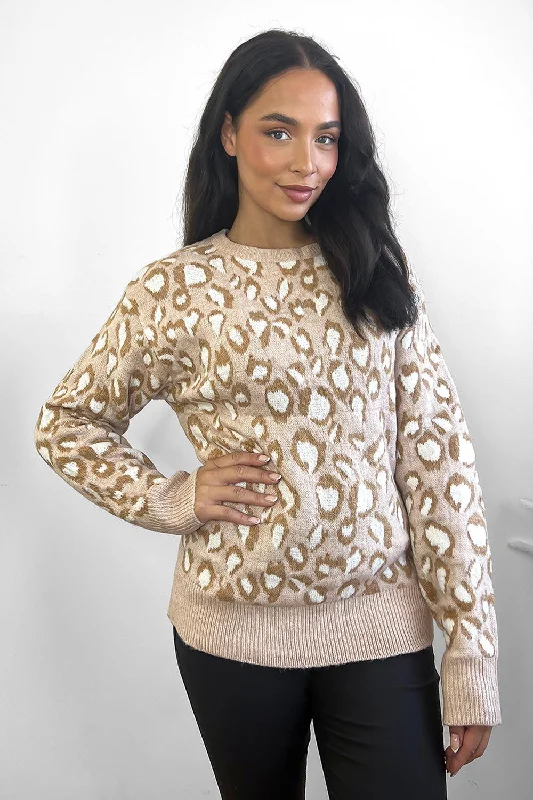 light-grey-spotted-beige-pullover