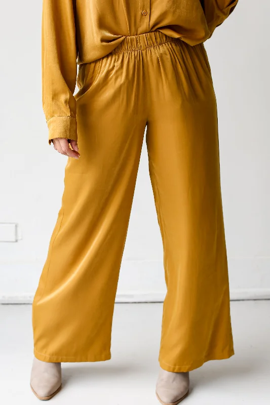 serene-beauty-wide-leg-pants