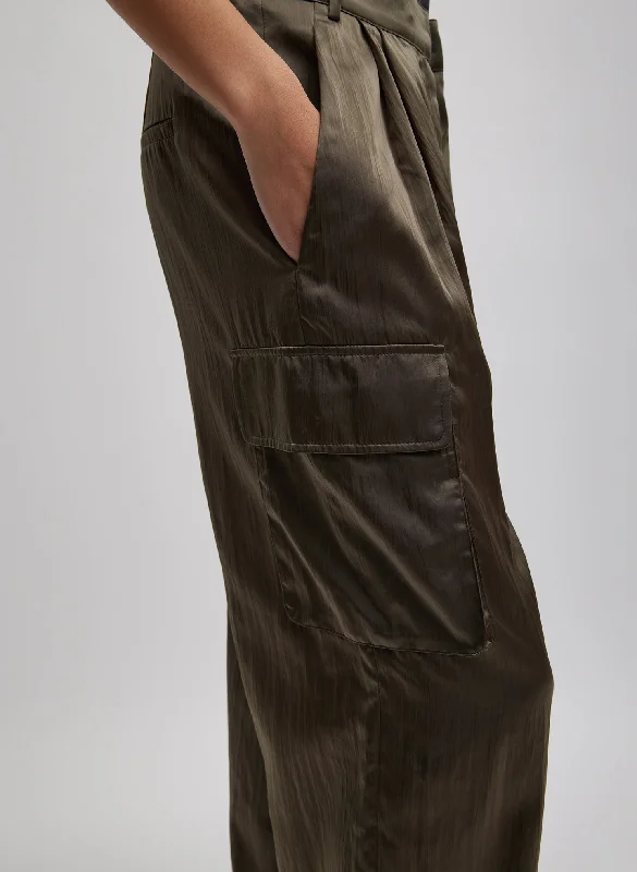 shiny-nylon-pleated-stella-cargo-pant-dune